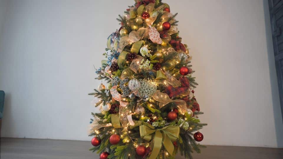 weave ribbon vertically